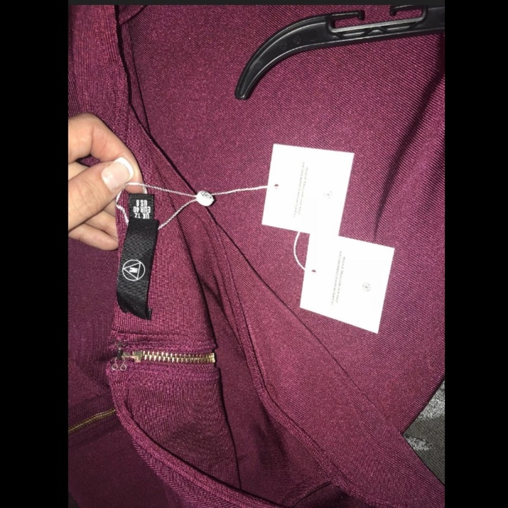 Missguided Off Shoulder Burgundy Bandage Dress NWT Size 8 - Picture 9 of 10